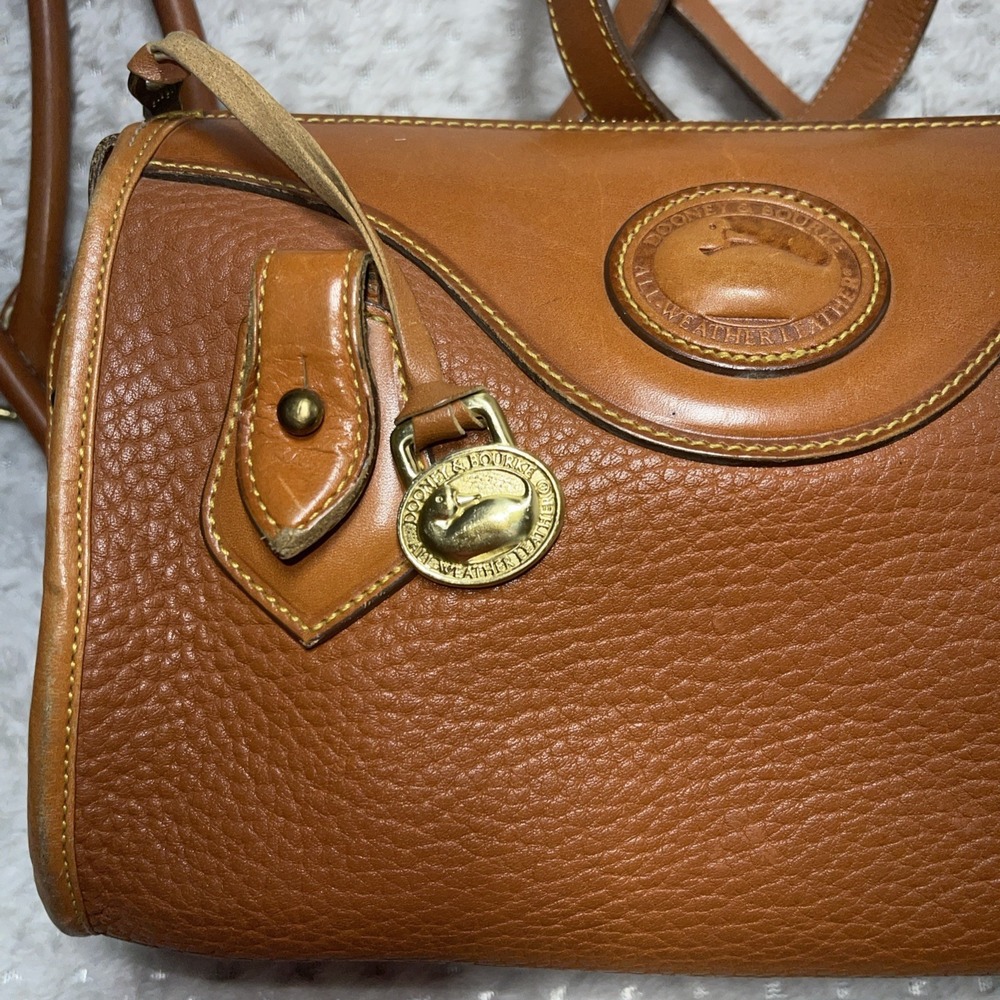 Vintage Dooney & Bourke Satchel Bag All Weather Leather British Tan - Picture 3 of 9